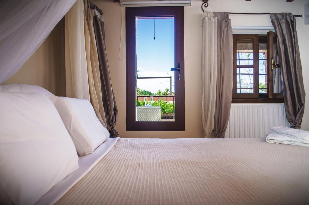 Petrino Aparthotel Rhodes City Exterior photo